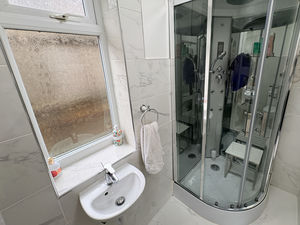 Photo 21- click for photo gallery